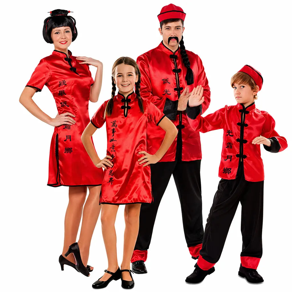 Familia de chinos en color rojo para fiesta de Carnaval en grupo