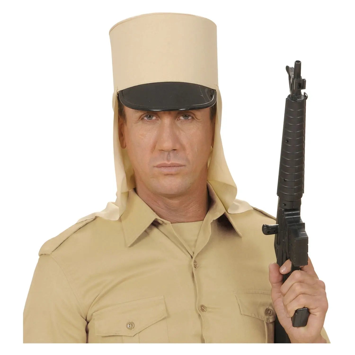 gorro legionario beige complemento para look militar o de desierto con visera y protección trasera