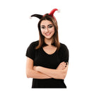 diadema tipo joker roja y negra con pompones para look arlequin bufón o carnaval en fiestas temáticas