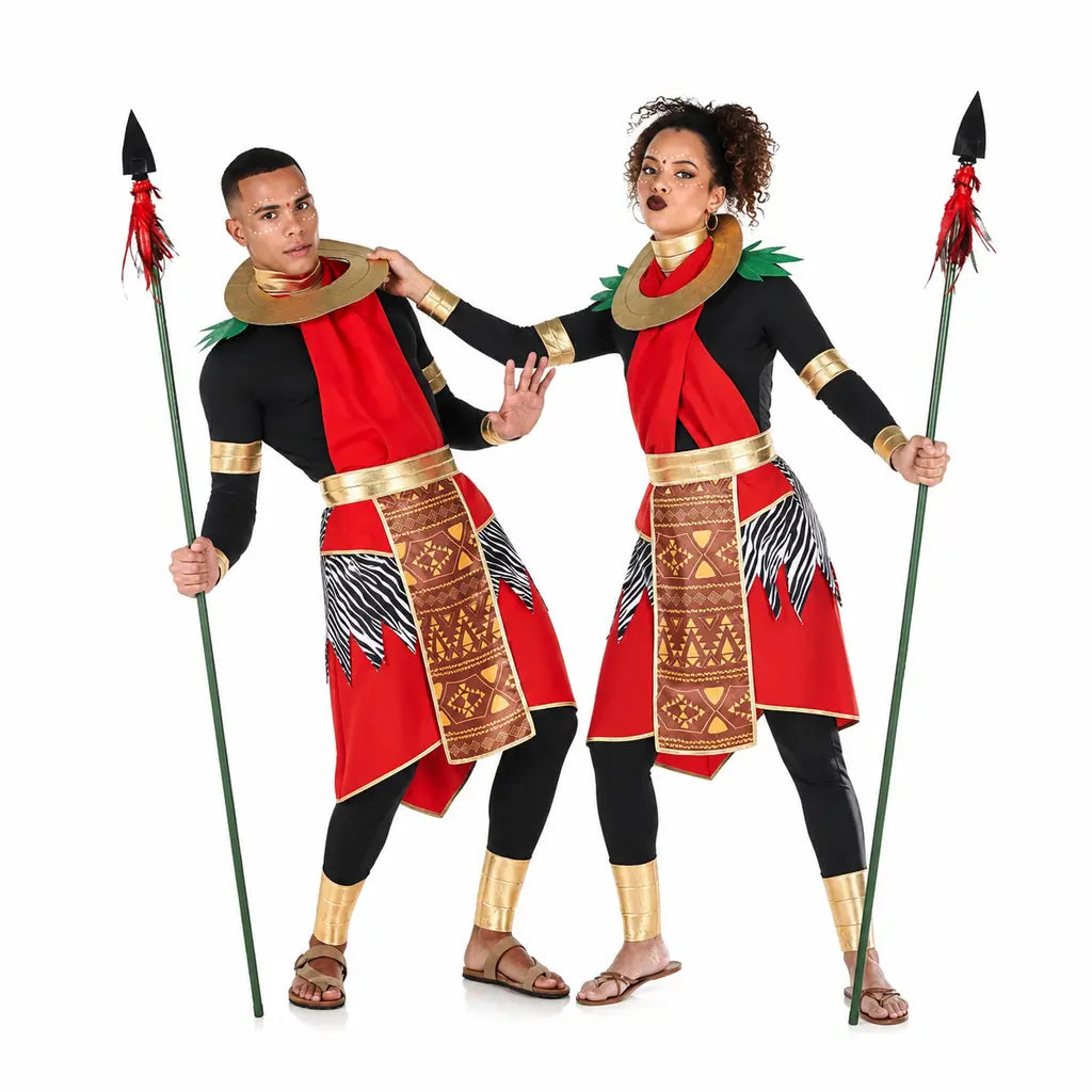 Pareja disfrazada de Massai africanos con estilo tribal colorido en Carnaval