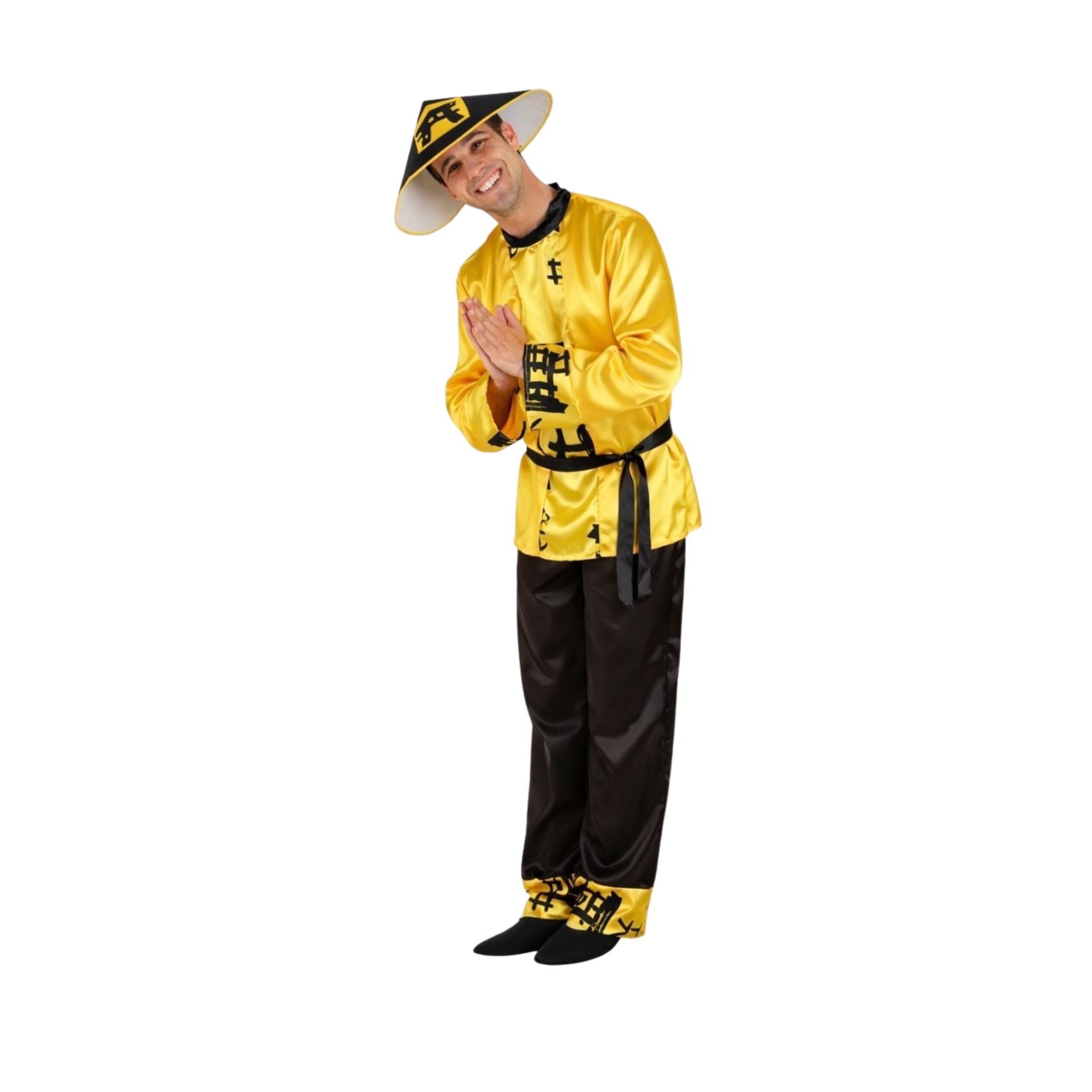 Disfraz de chino adulto amarillo con camisa satinada, pantalón negro, cinturón y gorro oriental