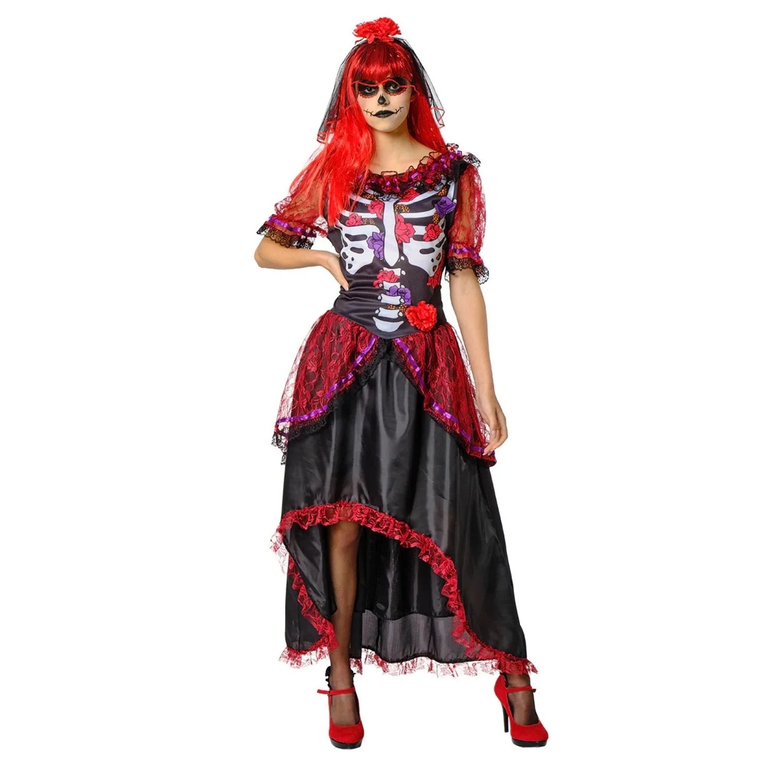 Mujer con disfraz de La Catrina adulta con vestido negro y rojo y diadema con velo