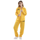 Mujer con disfraz amarillo de presa para adulto