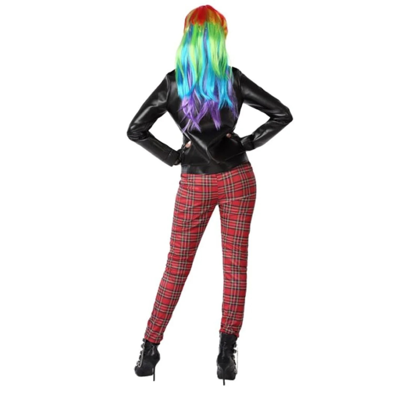 Mujer con disfraz punk para Carnaval y fiestas temáticas