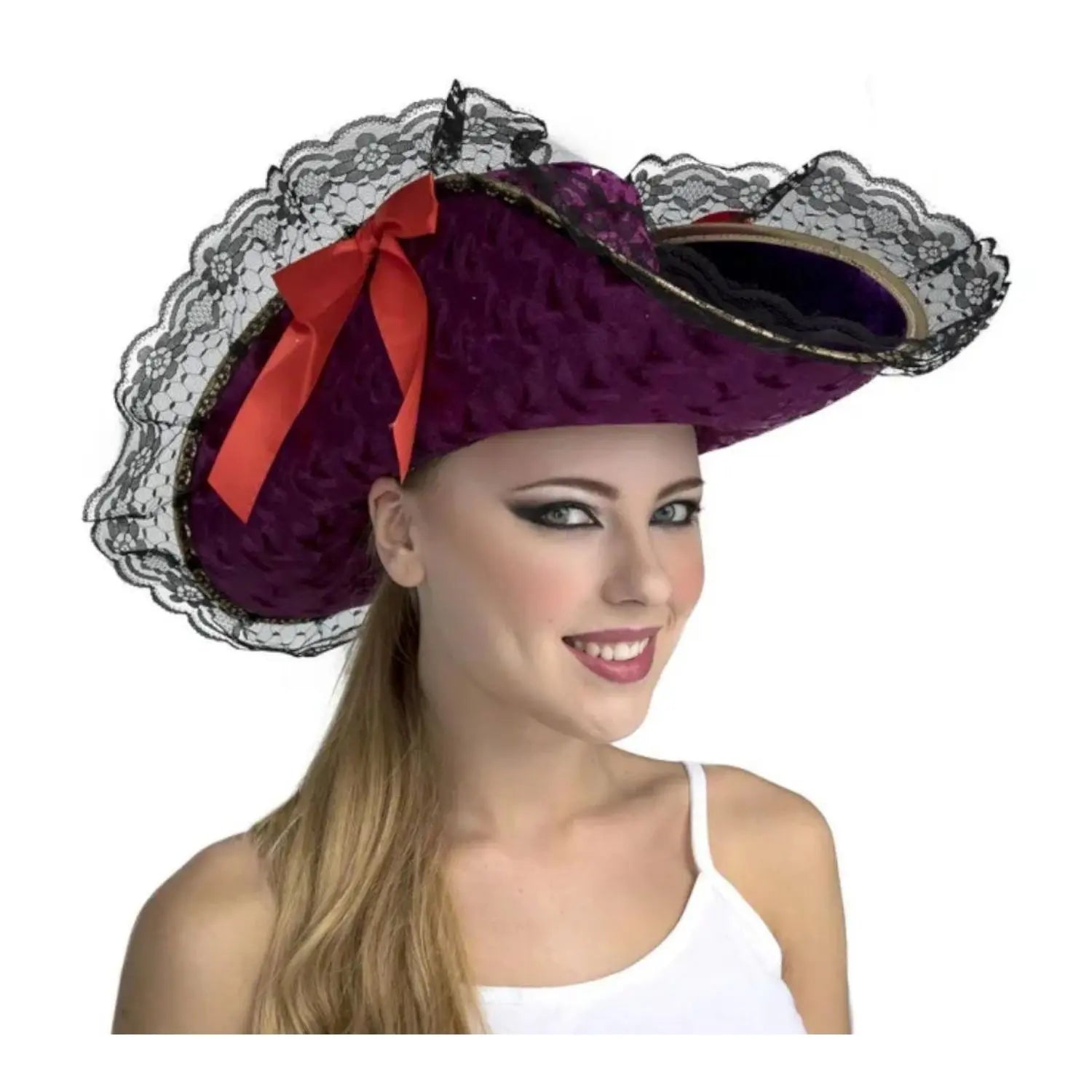 sombrero pirata de lujo con encaje negro complemento para look corsaria elegante